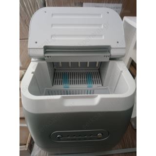 Παγομηχανή φορητή επιτραπέζια με απόδοση 15 κιλά/24ωρο ΖΒ15